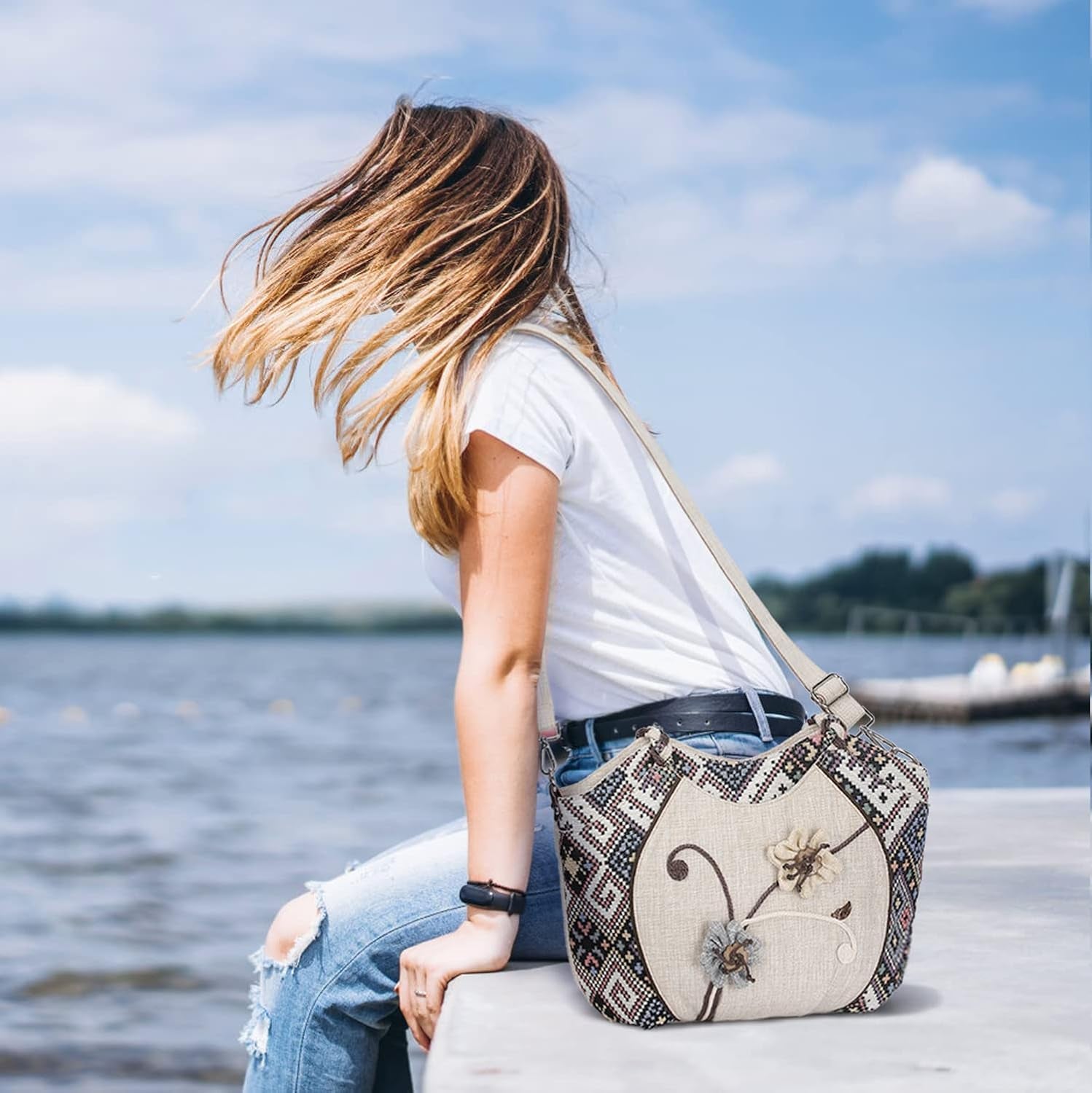 Sac À Bandoulière Ethnique Boho, Sac Fourre-Tout En Toile Pour Femme Avec Bandoulière Longue Réglable. Sac De Boulette De Grande Capacité De Fleurs Brodées Vintage Pour Femmes Et Filles